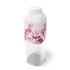 Mb Positive M Graphic Magnolia